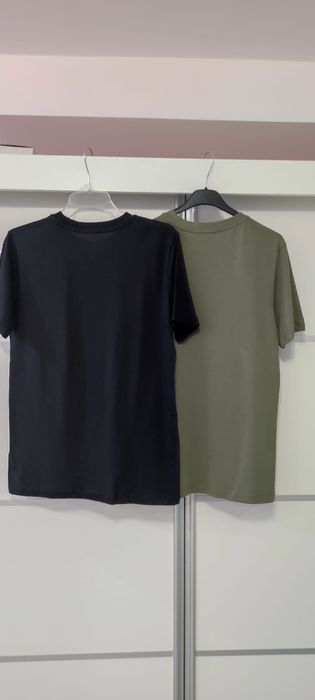 Koszuli na krótki rękaw t-shirt 2 pak czarna khaki bawełna Calvin Klei