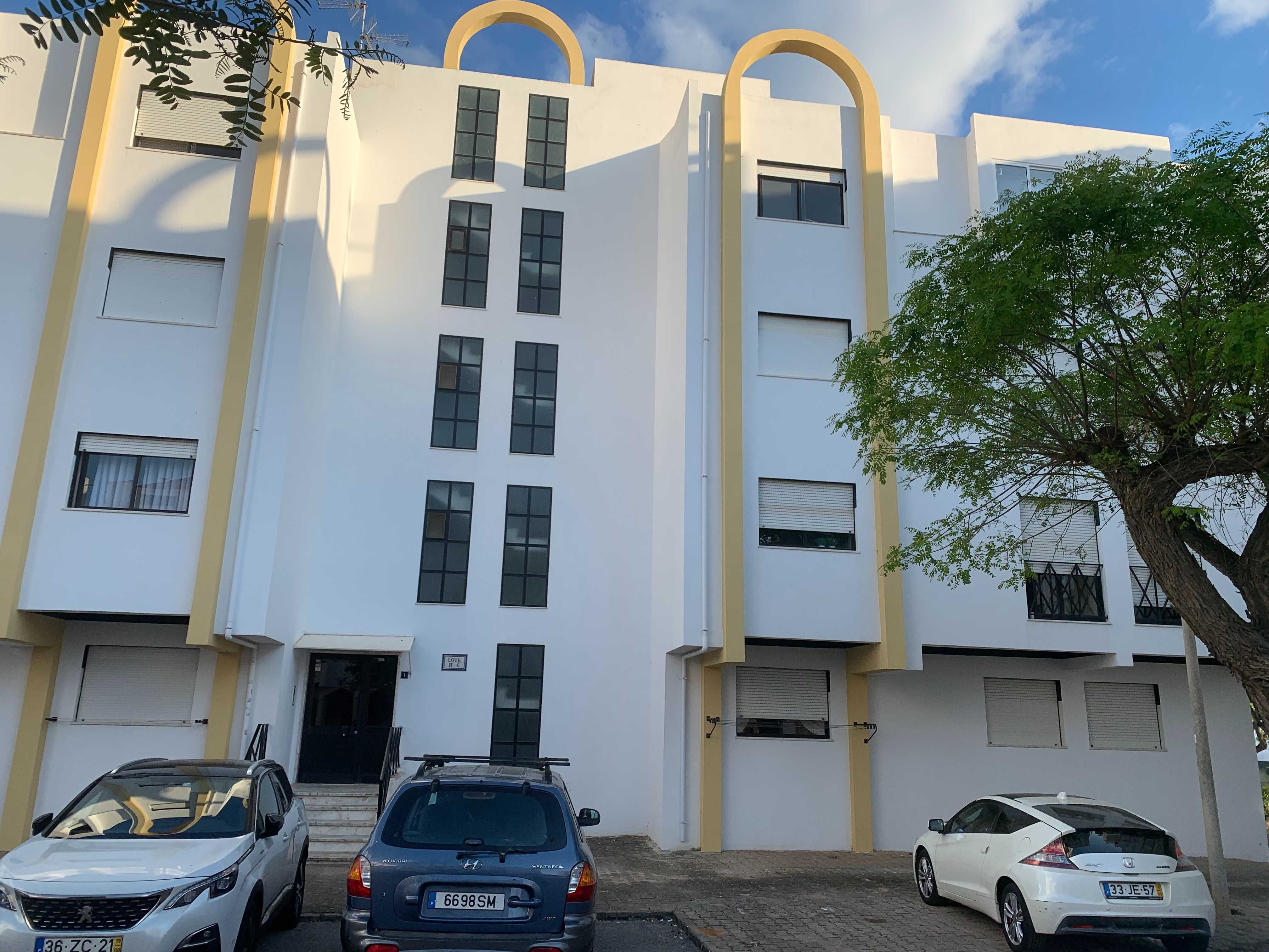 Lindo apartamento T2 em Altura, perto da Praia