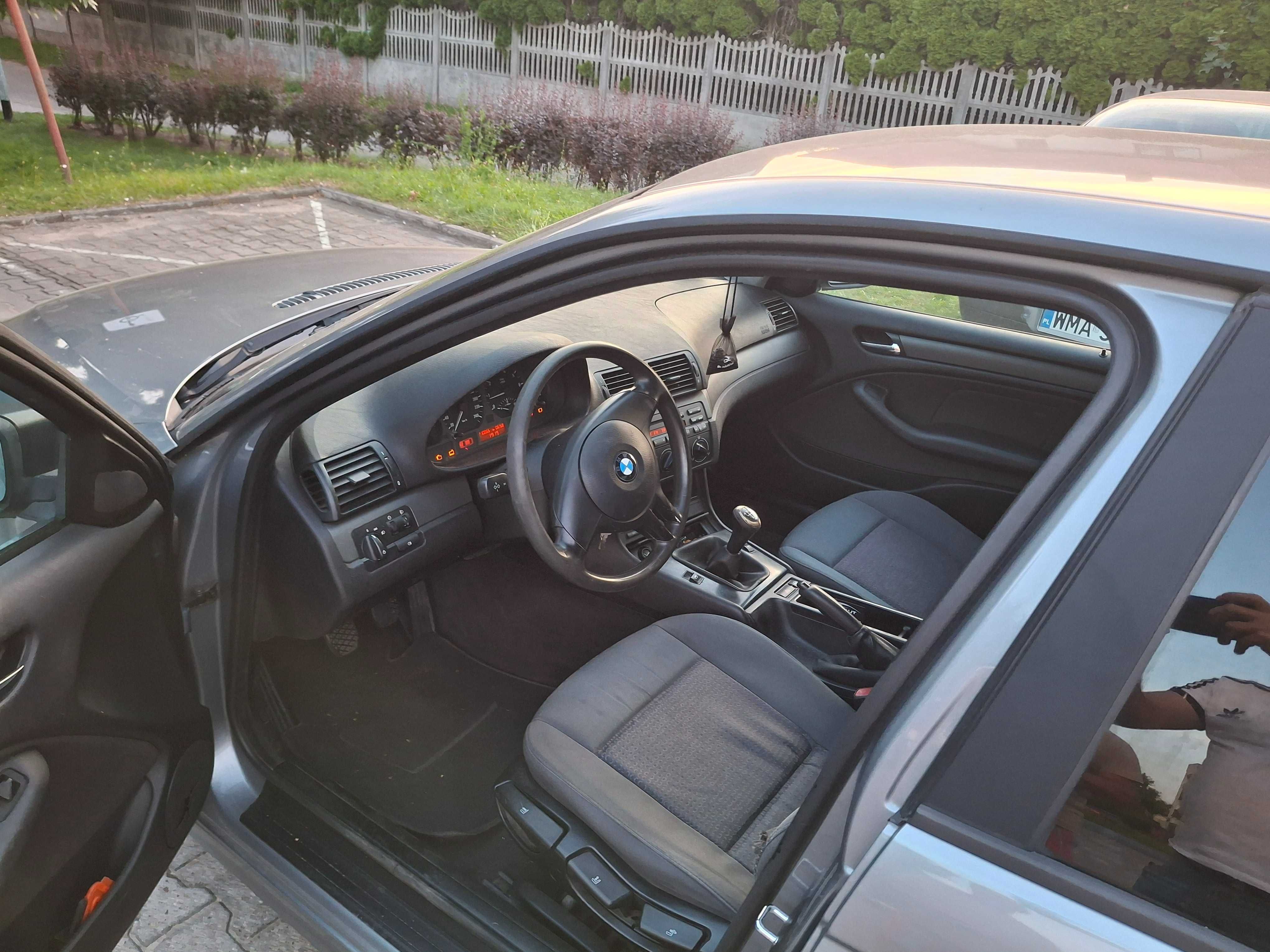 Sprzedam BMW e46  rok 2004 benzyna