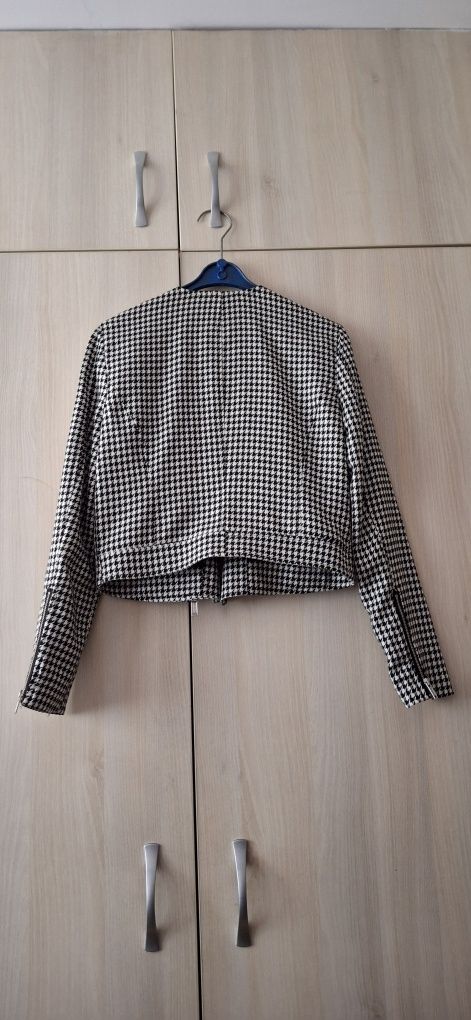 Kurtka w pepitkę
