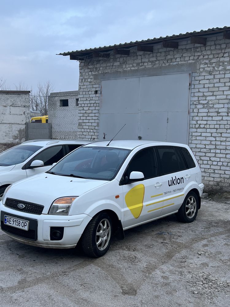 Аренда авто без залога под работу в такси/с р Кондиционером