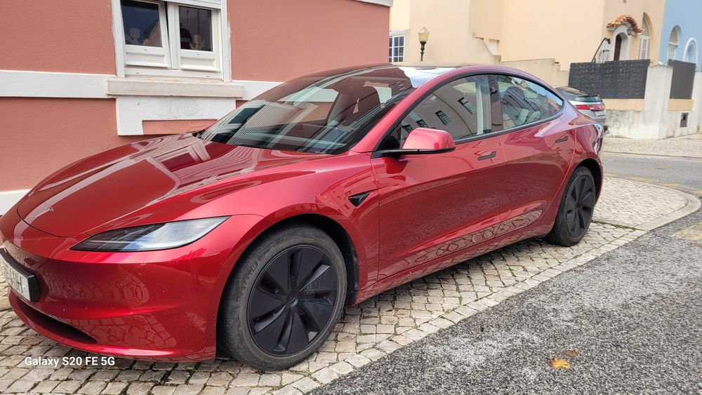 Tesla model 3 long rang dual motor