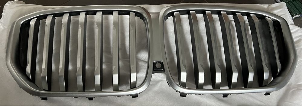 Atrapa chłodnicy, nerki BMW X5  G05 (IV), grill