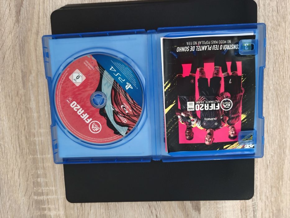 Play Station 4 Slim 500GB