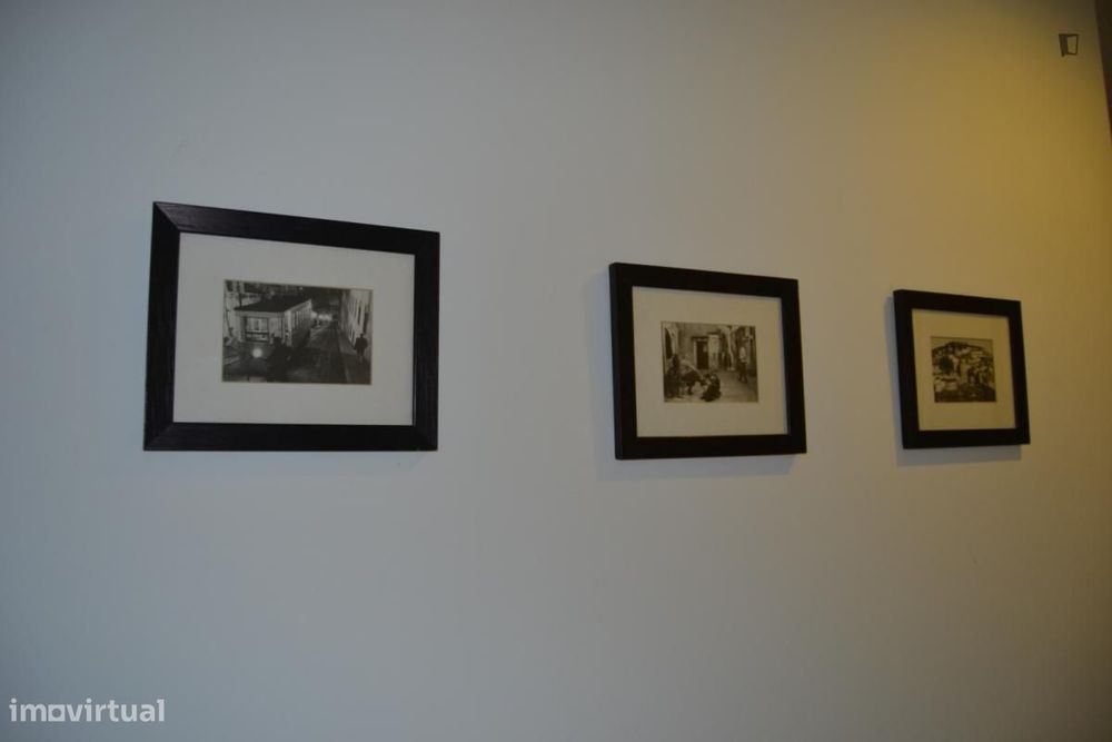 Quarto - localizado em Parque das Nações Lisbon