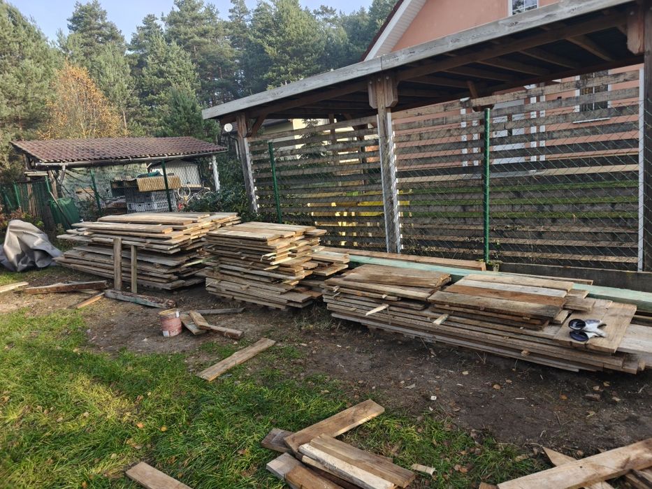 Deska szalunkowa, oczyszczona około 3m³