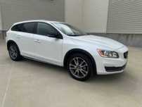 2016 Volvo V60 Cross Country T5