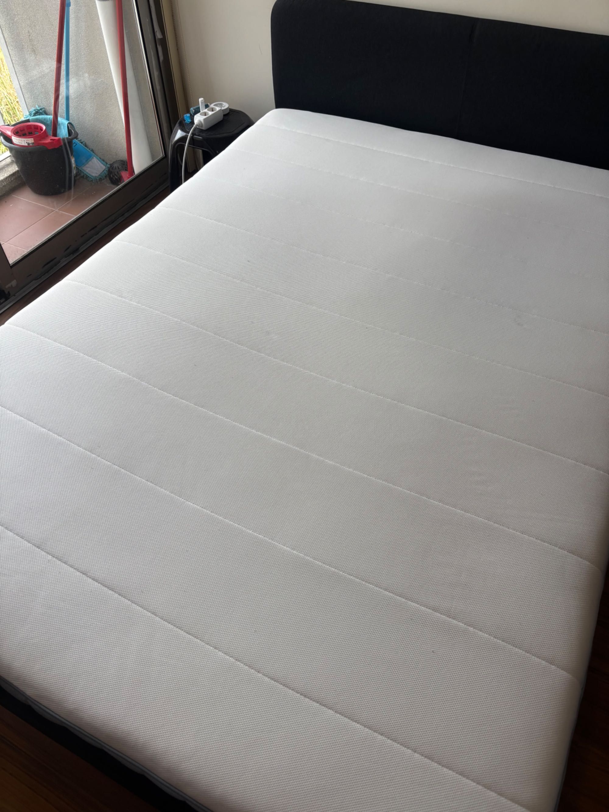 Cama com colchão