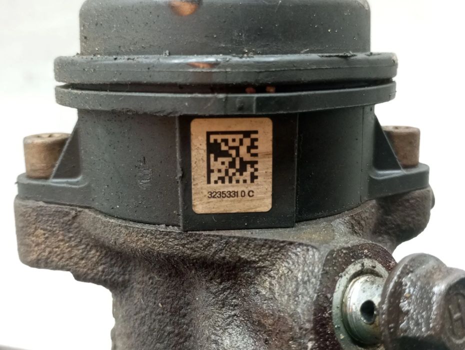 Pinça travão / maxila de travão trás esquerda NISSAN Qashqai II (J11)