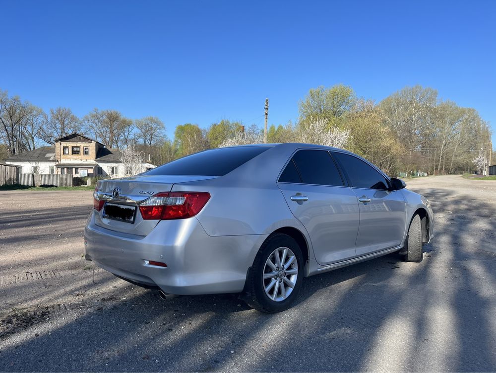 Продам Toyota Camry 50 2011року