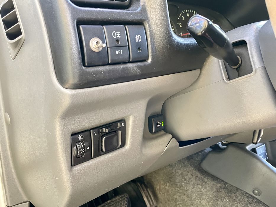 Suzuki Jimny 1.3 AT 4x4