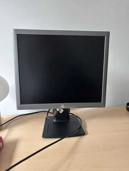 Monitor HP EliteDisplay E190i 19" LED 1280x1024 IPS używany