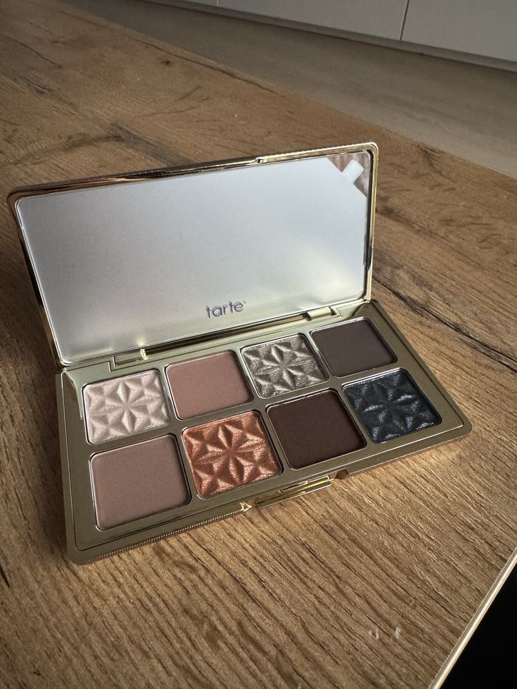 Tarte The Golden Era Amazonian Bejeweled paletka cieni do oczu