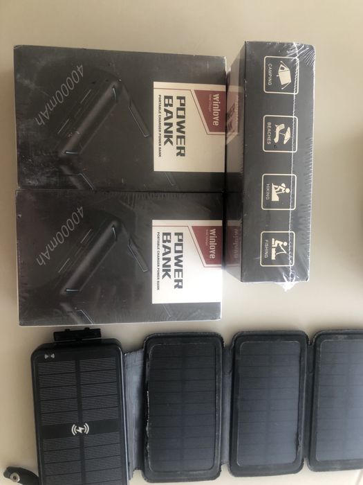 Повербанк на сонячній батареї