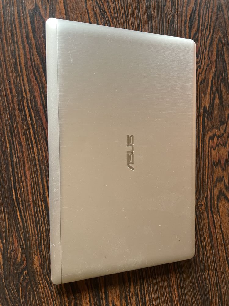 Portátil Asus S200E