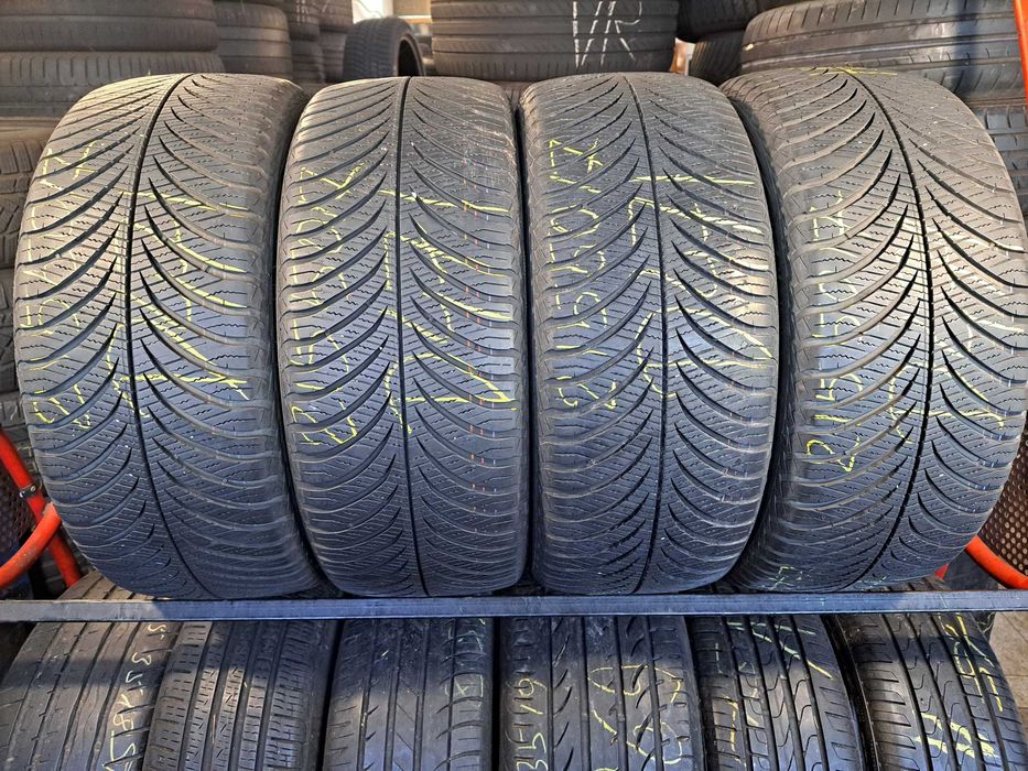 Opony 215/50/17 Goodyear Vector 4 Season