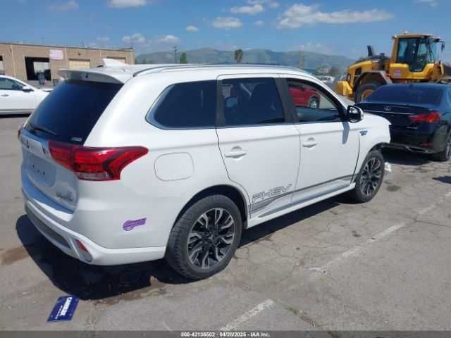 2018 Mitsubishi OUTLANDER PHEV GT