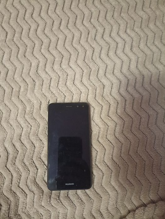Телефон HUAWEI на запчасті