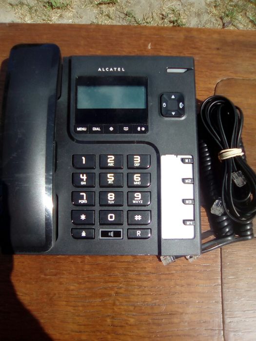 Telefone em estado novo