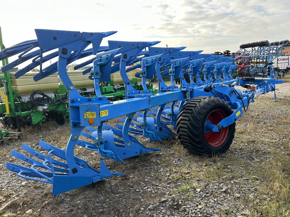 Плуг Lemken Diamant 11