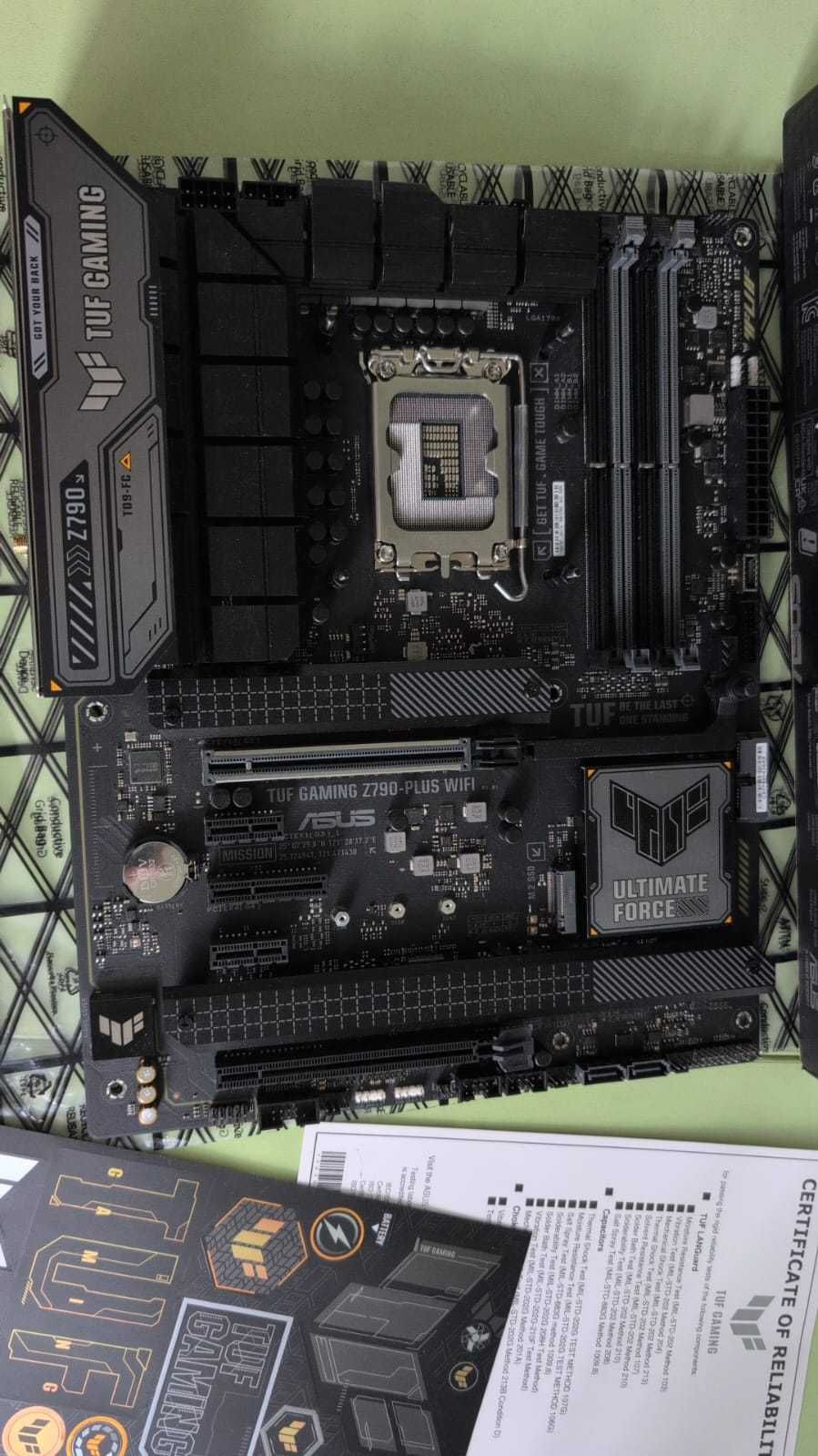 ASUS TUF Gaming Z790 Plus Wi-Fi