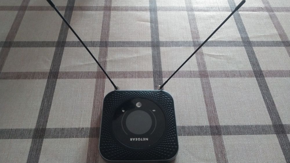 Nighthawk M1 MR1100 4G роутер + Подарок!
