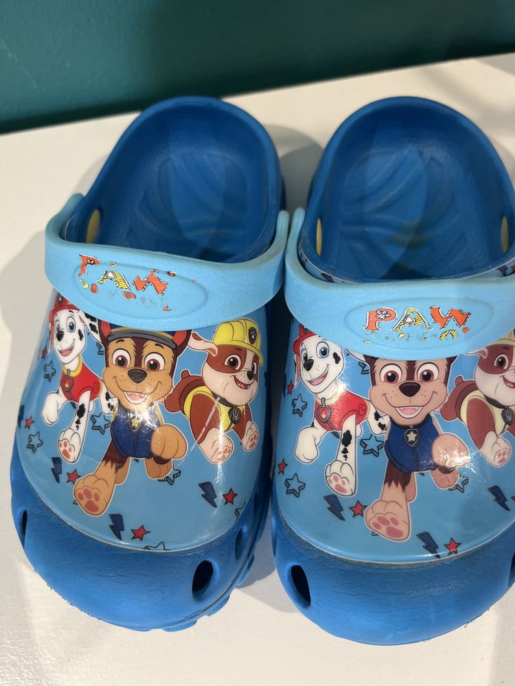 Klapki ala crocs psi patrol niebieskie rozmiar 26