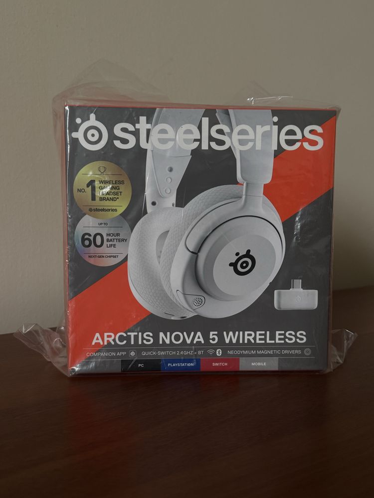 Навушники з мікрофоном SteelSeries Arctis Nova 5 White