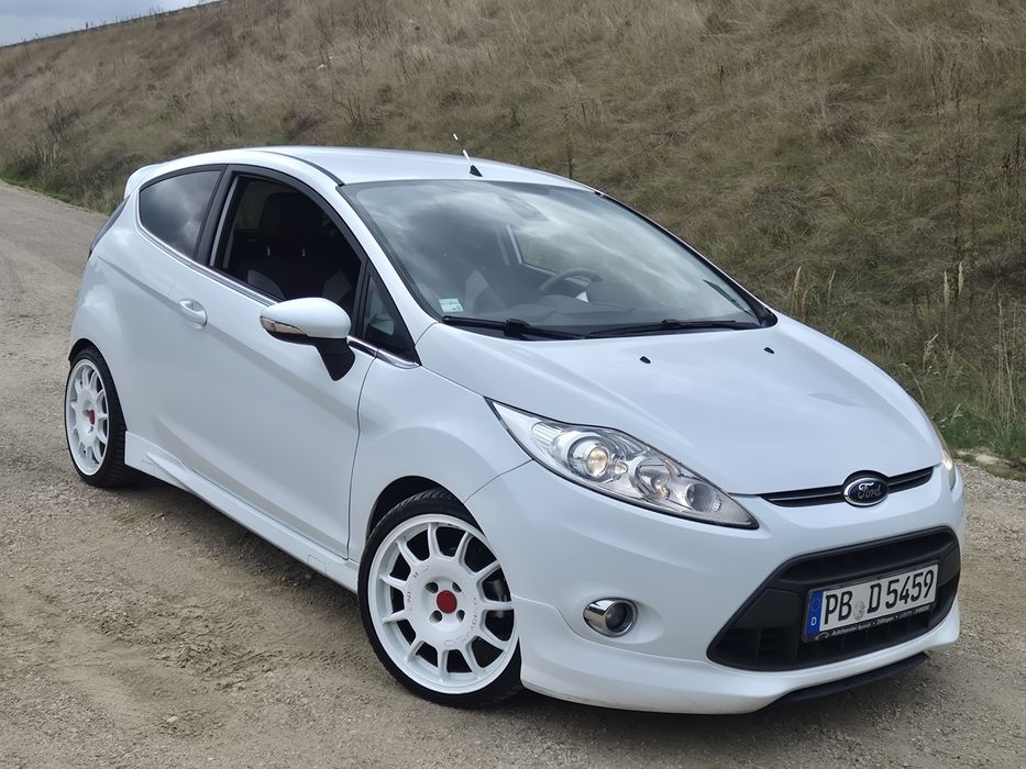 Ford Fiesta MK7 1.6 Benzyna 120KM ST-line Indywidual 2011r