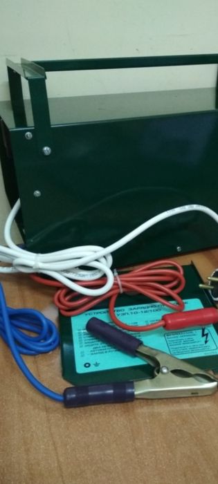 Трансформаторное зарядное устройство для аккумулятора 12 V.