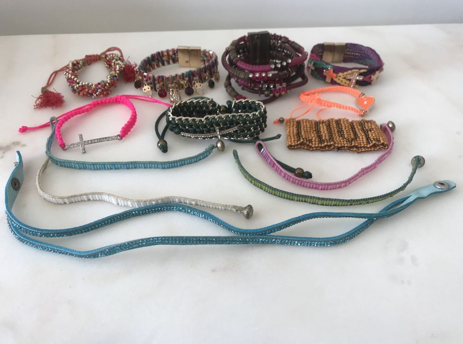 Pulseiras variadas