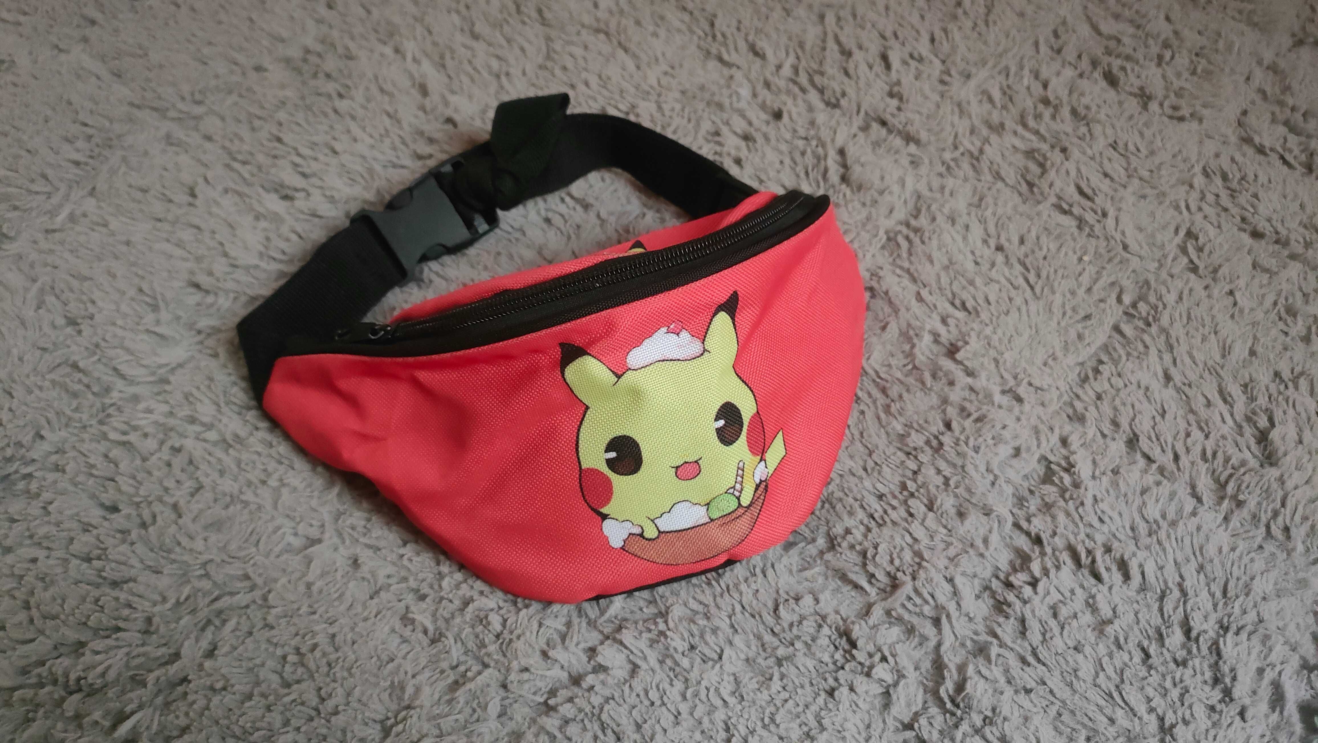 Saszetka nerka Pikachu