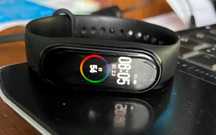 годинник Фітнес-браслет Mi Band 4
