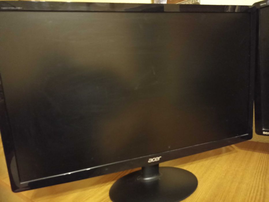 монітори  aser  s240hl,   beng g2420hd