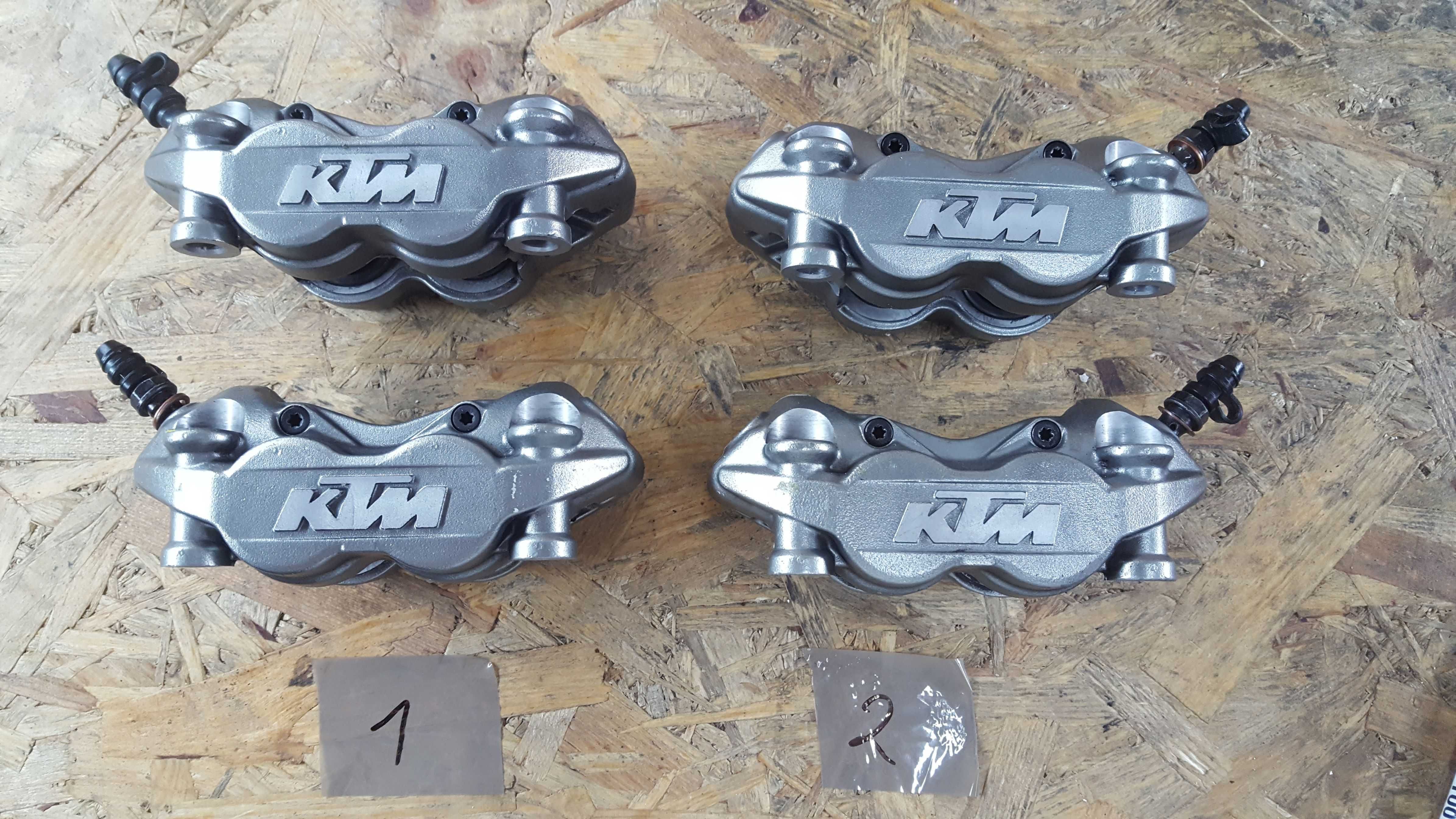 Duke ktm 790 felga stelaz dzwignia polka kosa tarcza mocowanie os