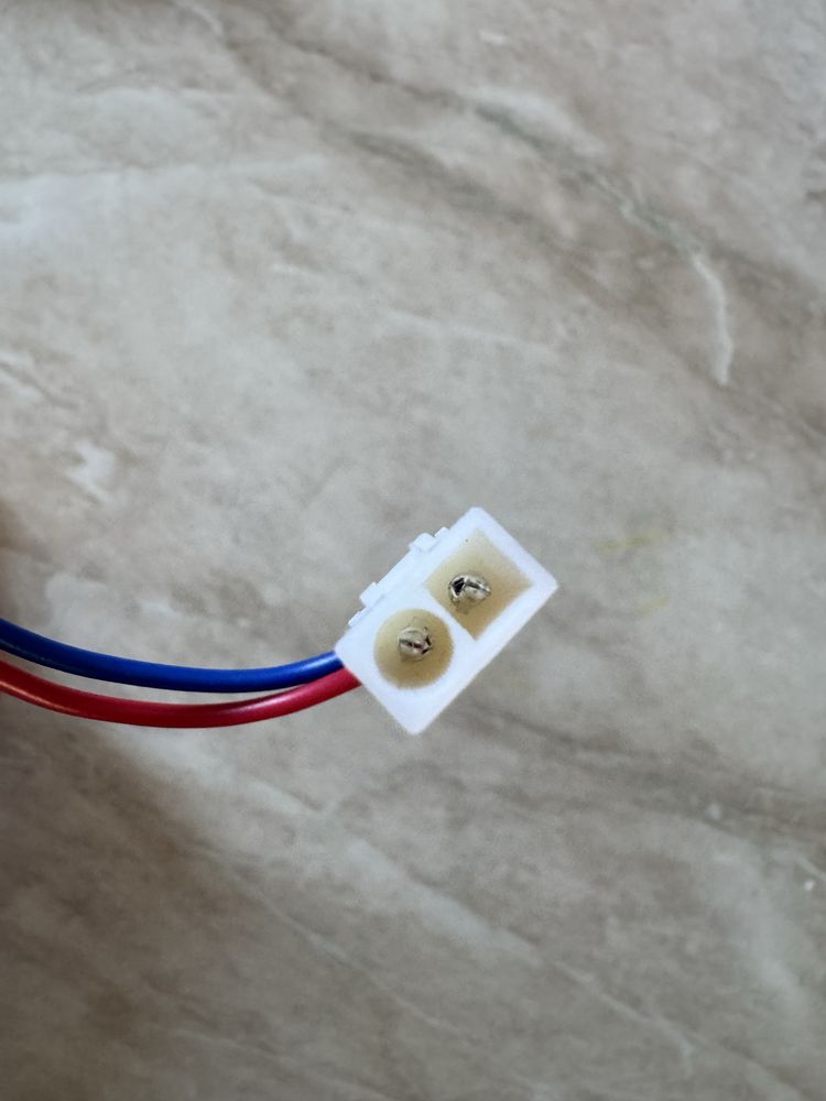 Akumulator ni-cd 9.6v AA700Mah