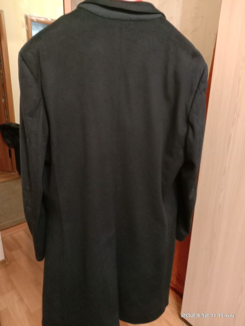 Продам мужское кашемировое пальто размер 52-54.