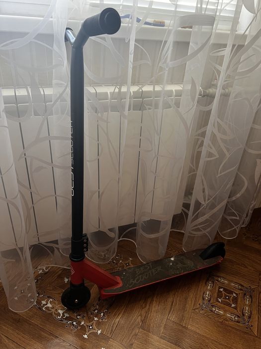 Трюковий самокат