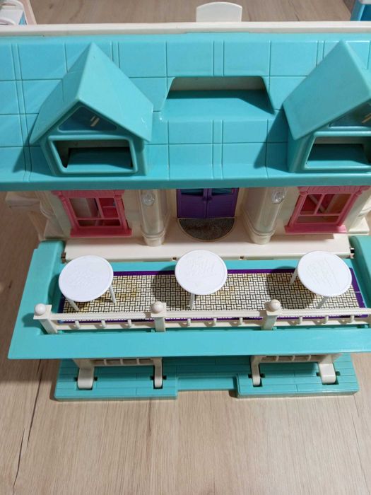 Casa bonecas e Conjunto de cozinha infantil