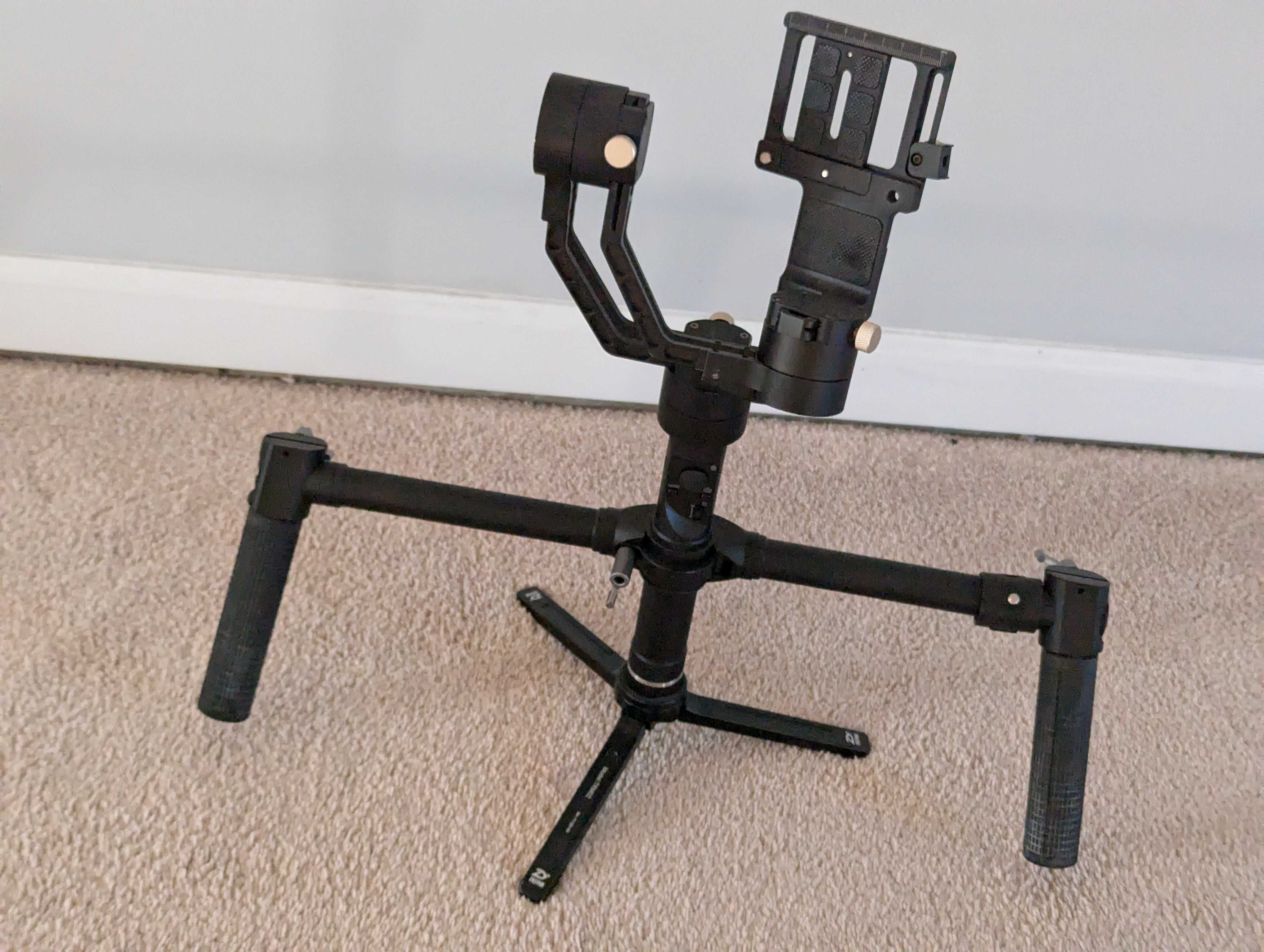 Gimbal Zhiyun Crane Plus + Uchwyt