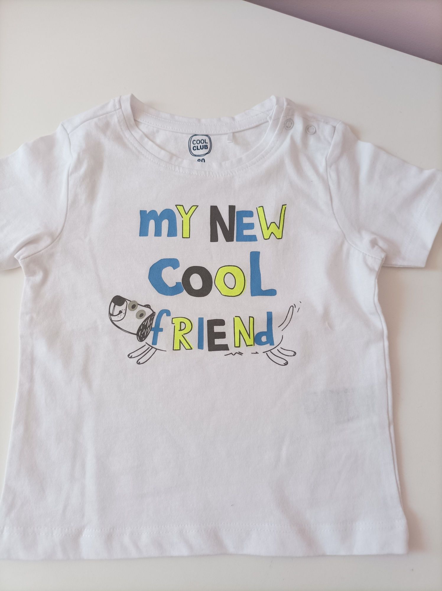 Nowy biały t-shirt Smyk Cool Club dla chłopca dla dziewczynki