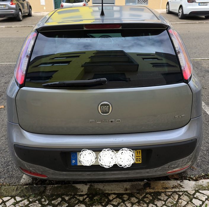 Fiat Punto Evo 1.4 16v 105cv 2011 Gasolina 6 velocidades