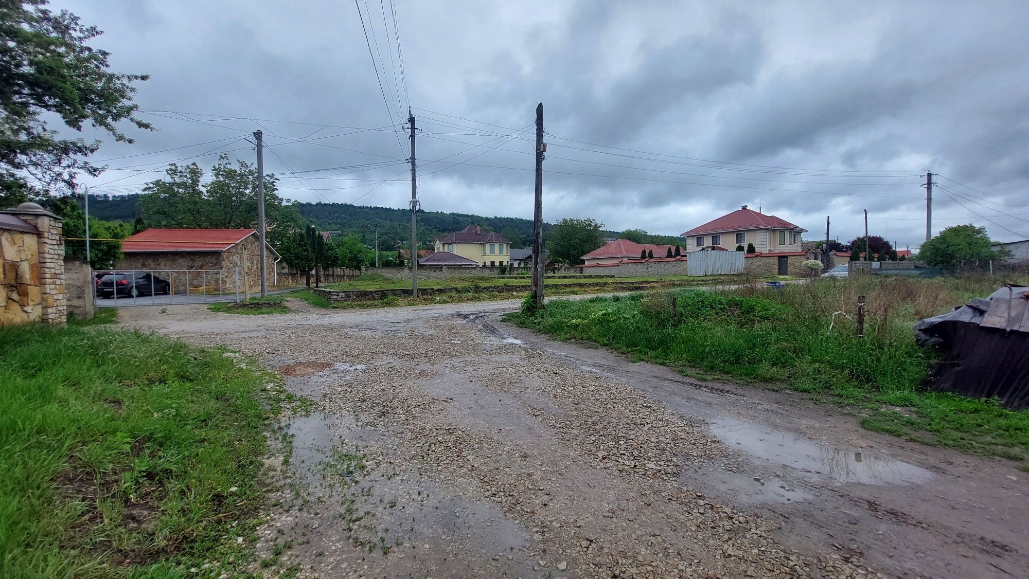 Продам 16 соток. Пр-т Незалежності,106к.
