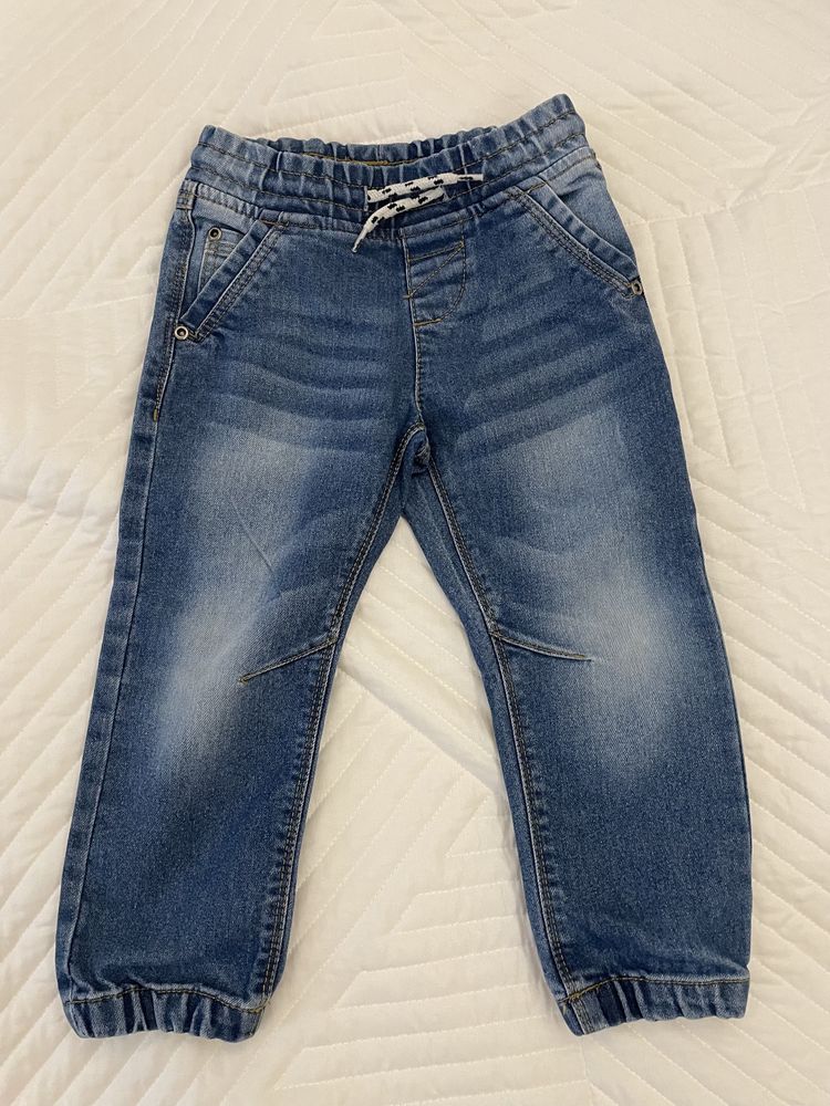 Spodnie jeansy 98