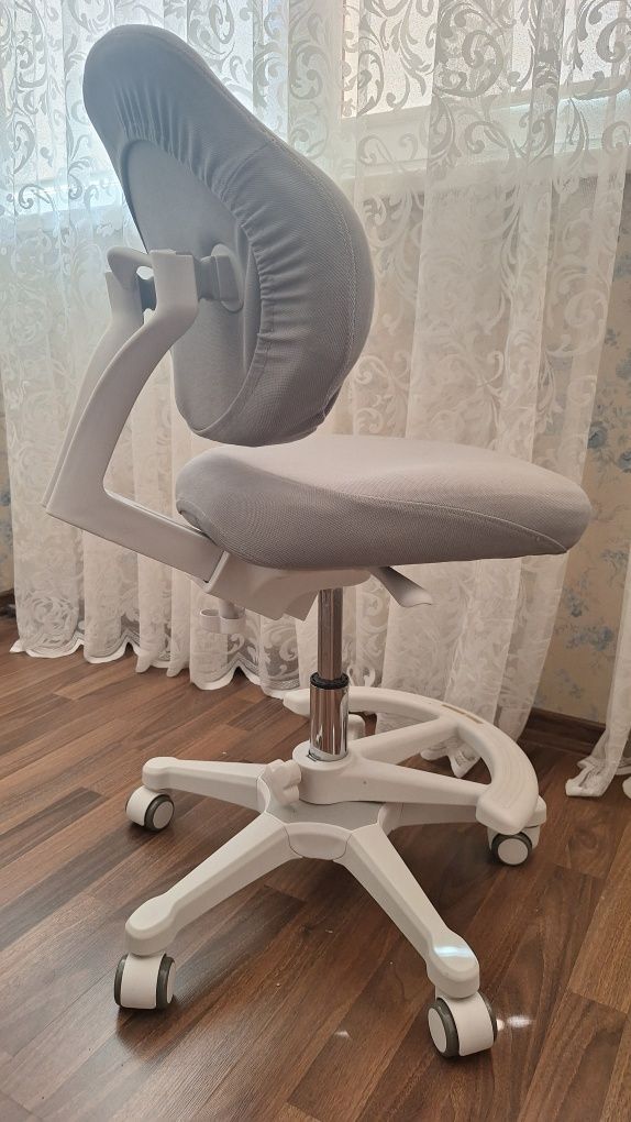 Детское кресло для учебы Evo-Kids Mio Classic Grey