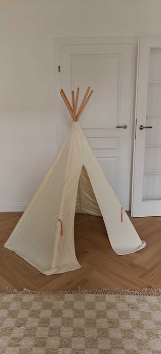 Namiot dziecięcy fosforyzujący Zara home