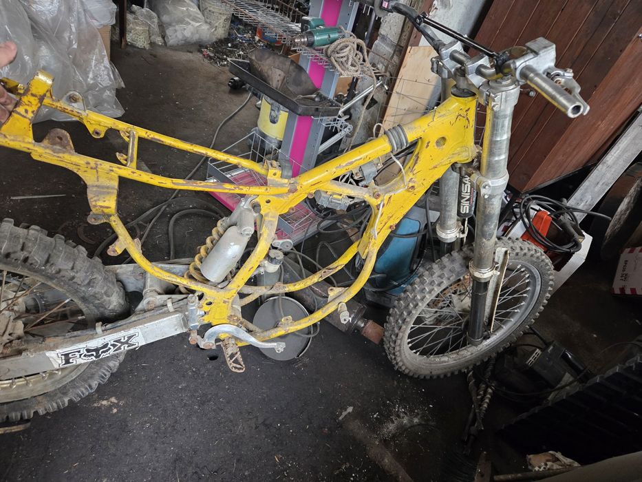 Suzuki RM 125 moto