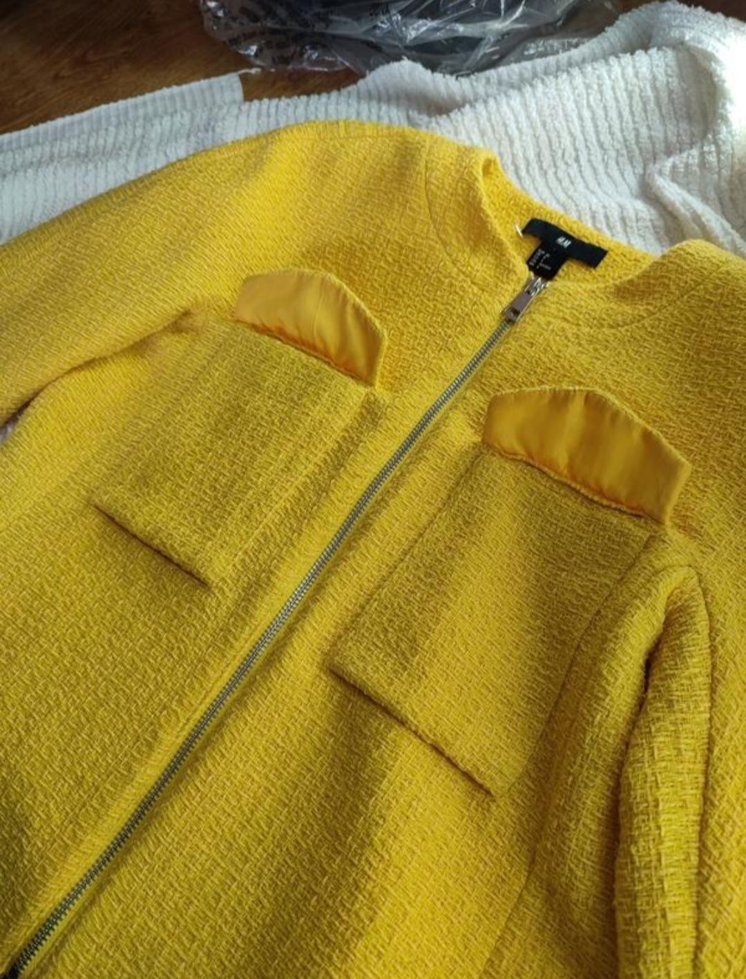 Твіжовий піджак жовтий H&M на блискавці з кишенями