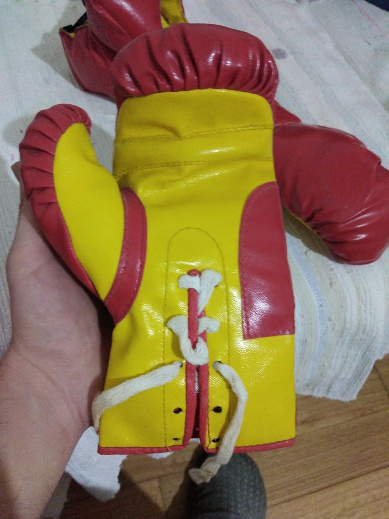 Luvas de boxe para criança e proteção de cabeça