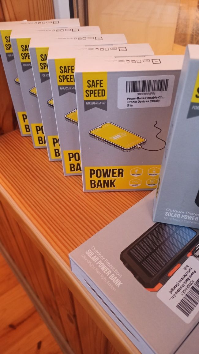 Павербанк Powerbank на солнечной батарее